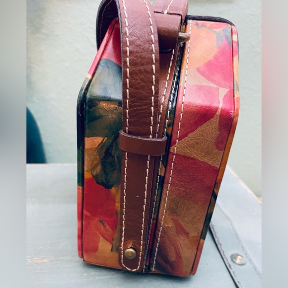 PATRICIA NASH MULTISPRING LEATHER CROSSBODY BAG NWT - Picture 9 of 14